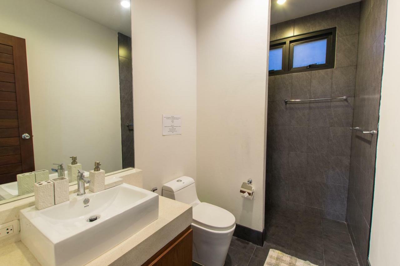Modern 3Br Boutique Pool Villa By Intira Villas Rawai Luaran gambar